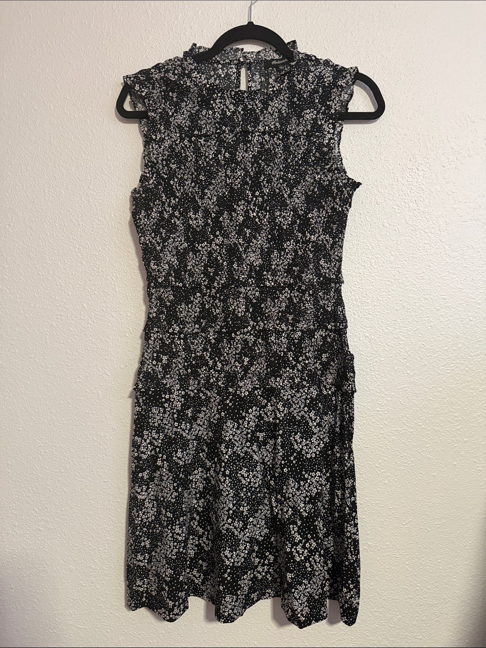 Madewell Smocked Crewneck Mini Dress in Floral - Picture 3 of 9